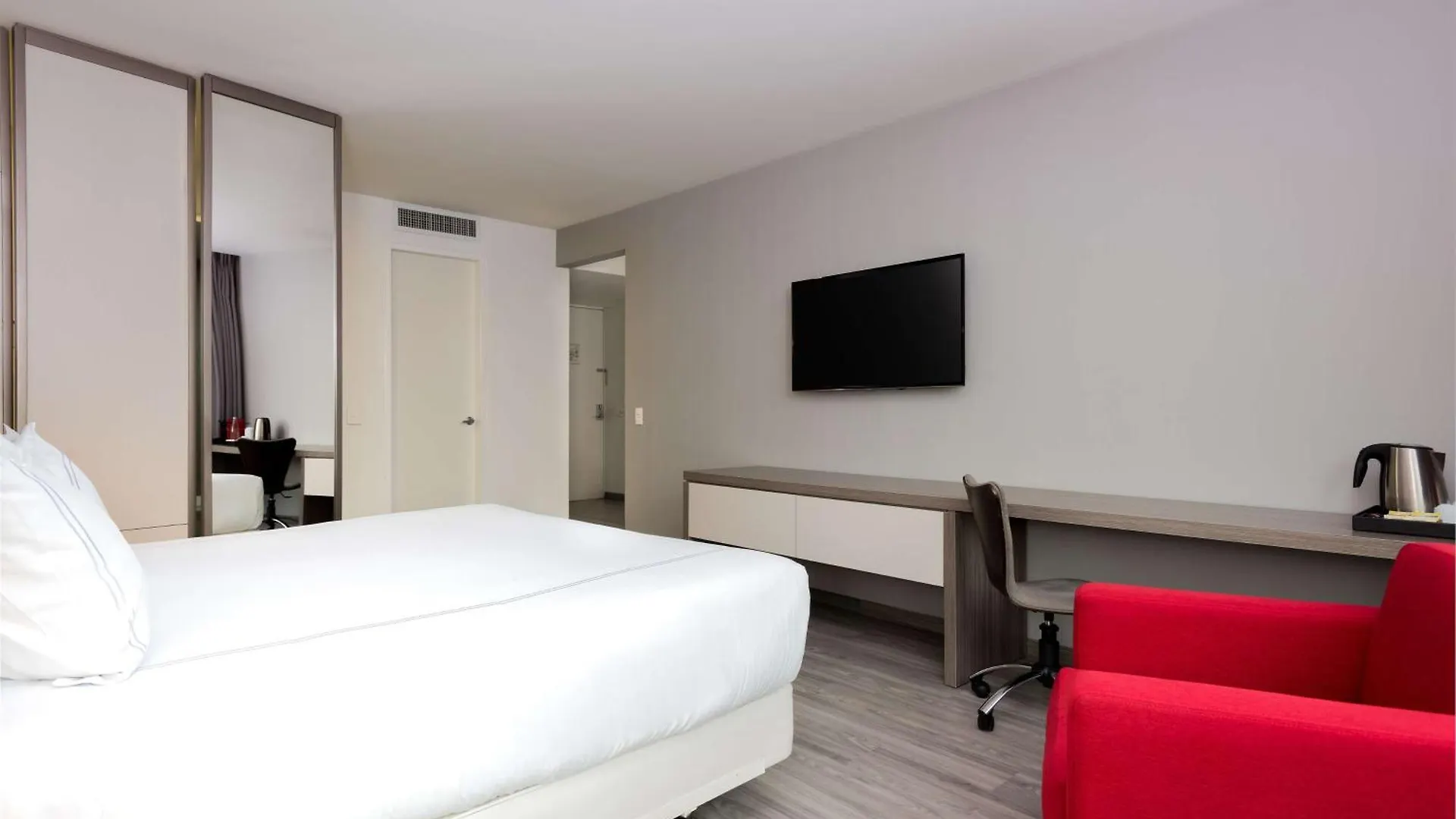 Nh Collection Medellin Royal Hotel